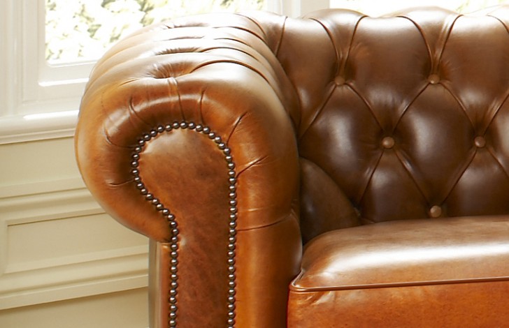 Camel leather online chesterfield sofa