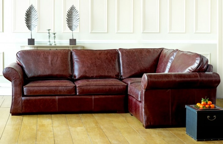 Burgundy leather 2025 corner sofa