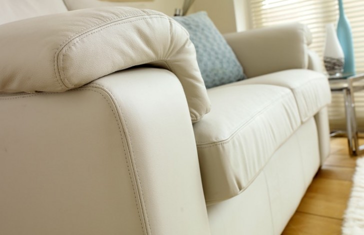 Sirocco White leather sofa