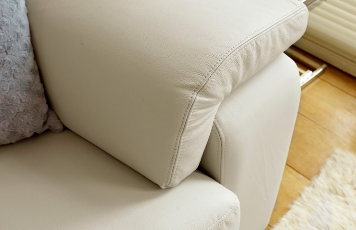 Sirocco White leather sofa