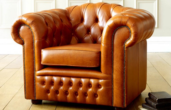 Ashford Leather Buttoned Sofa