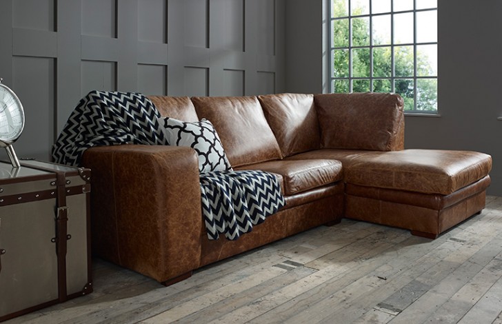 Right hand outlet facing leather sectional