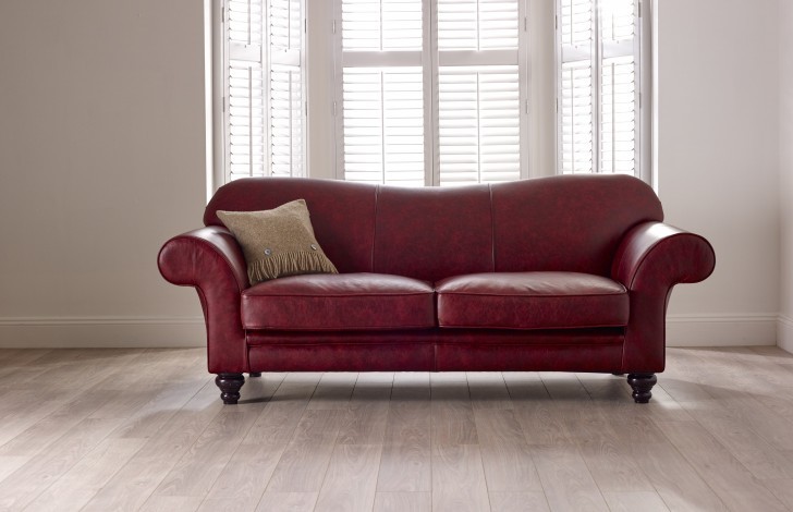 Curved back outlet couch