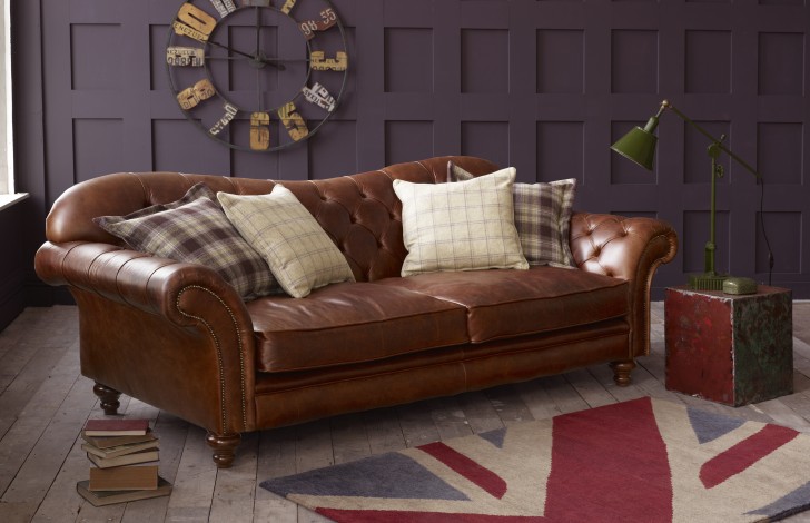 Crompton Large Chesterfield Sofa