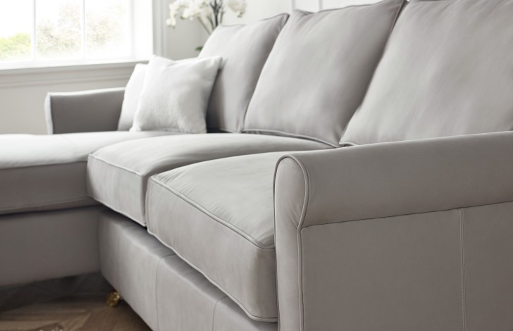 Salisbury Leather Chaise Sofa