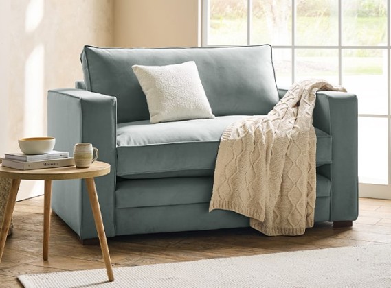 Trafalgar Fabric Loveseat