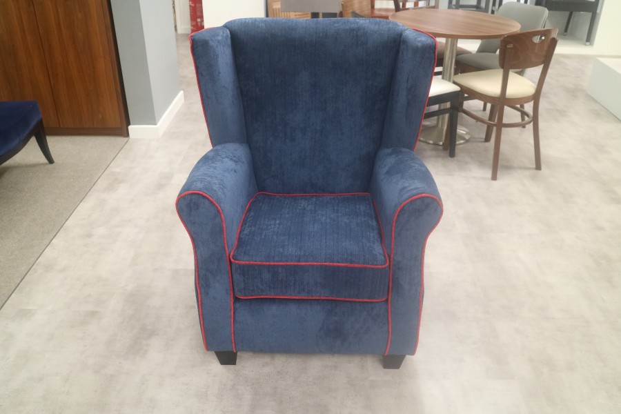 Republic Fabric Wing Chair - Chair - Dark blue fabric with red piping