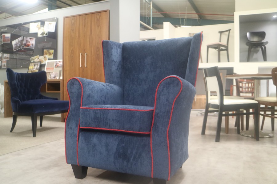 Republic Fabric Wing Chair - Chair - Dark blue fabric with red piping