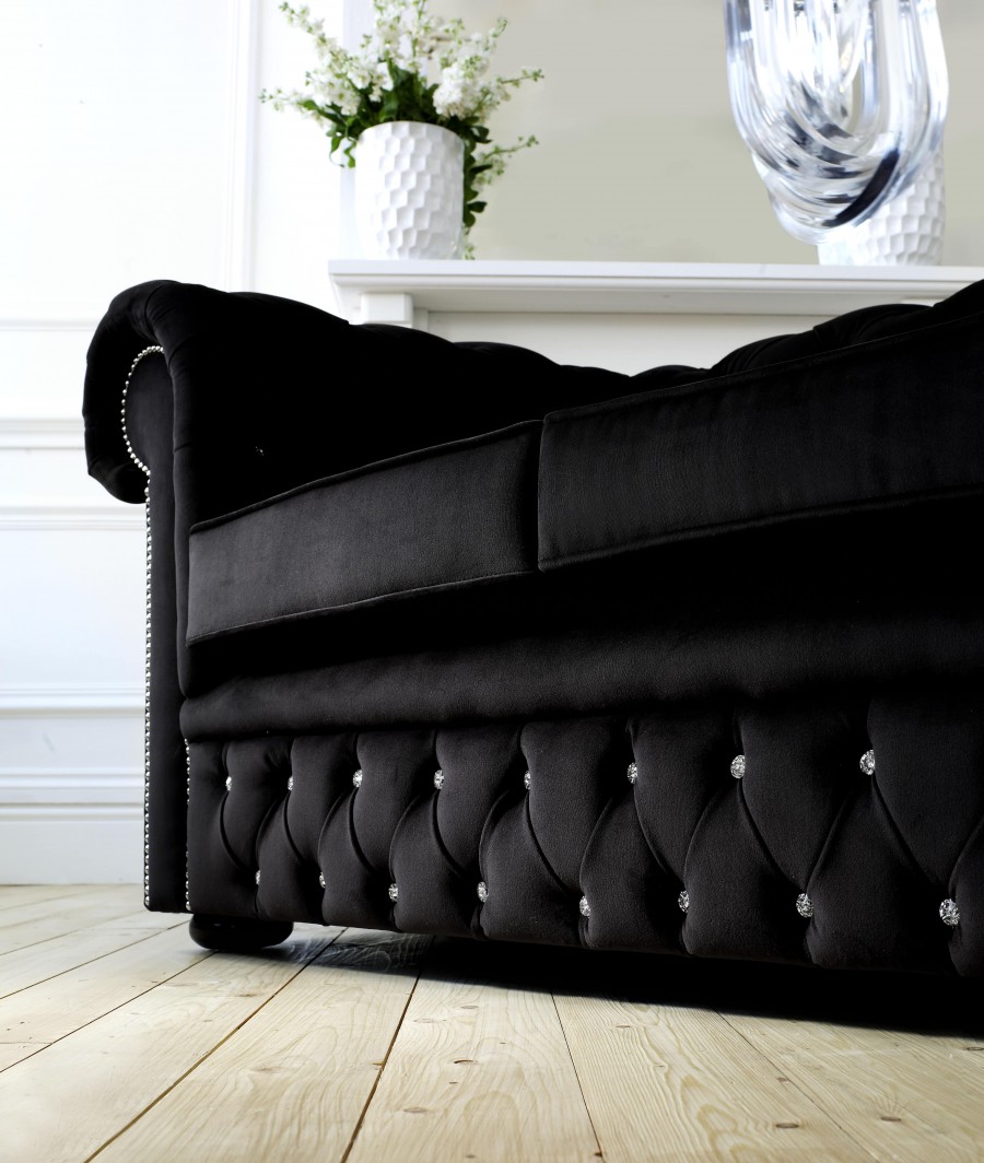 Chesterfield crushed outlet velvet sofa