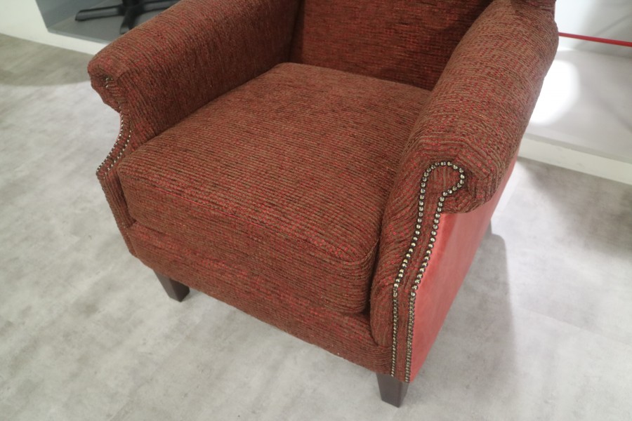 Ella Wing Chair - Chair - ella winged mixed red