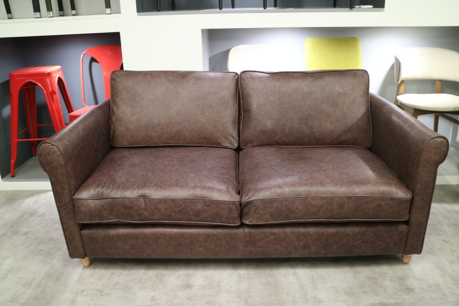 Salisbury 3 outlet seater leather sofa