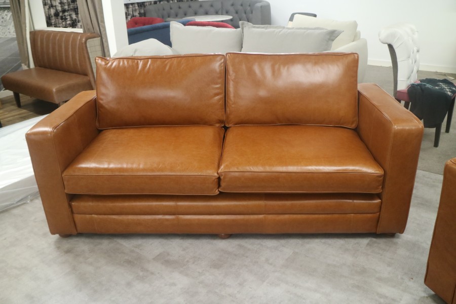 The English Sofa Company Trafalgar Leather Sofa 3.5 Seater 2