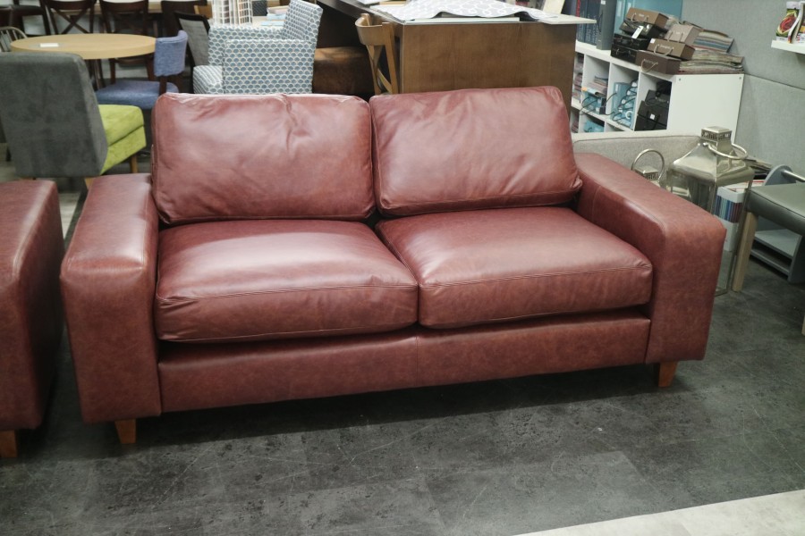 Wellington Contemporary Leather Sofa - 3 Seater - Dune Claret