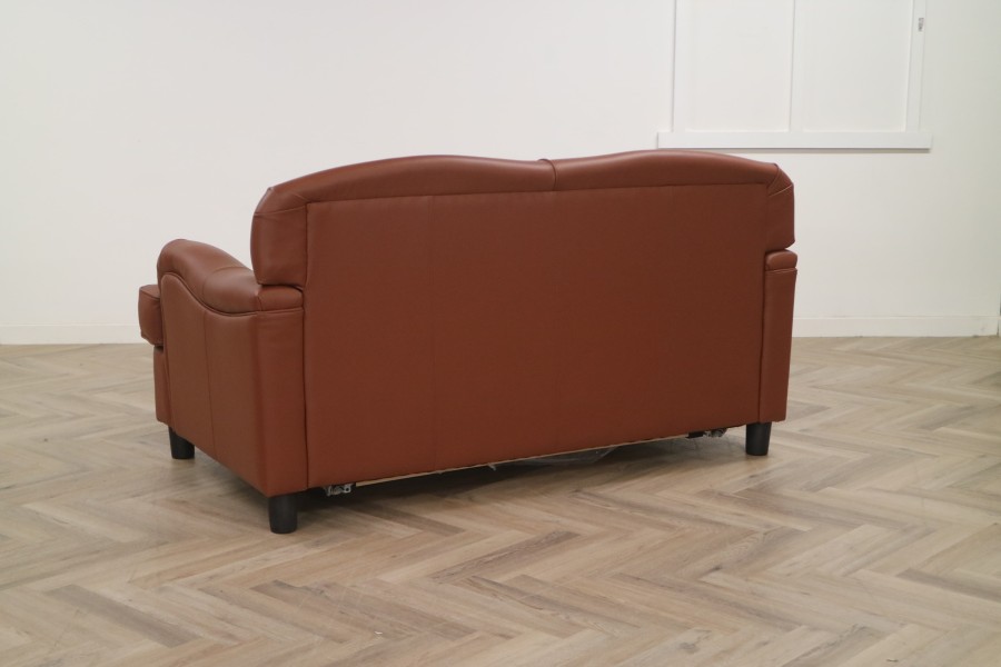 Norfolk Leather Sofa Bed - 2 Seater SB - Vesuvio Conker
