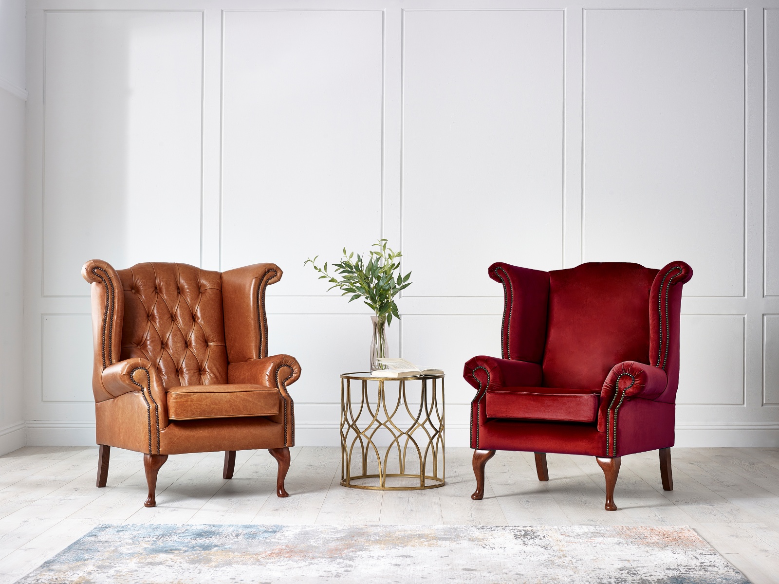 The Great Sofa Debate: Fabric vs. Leather